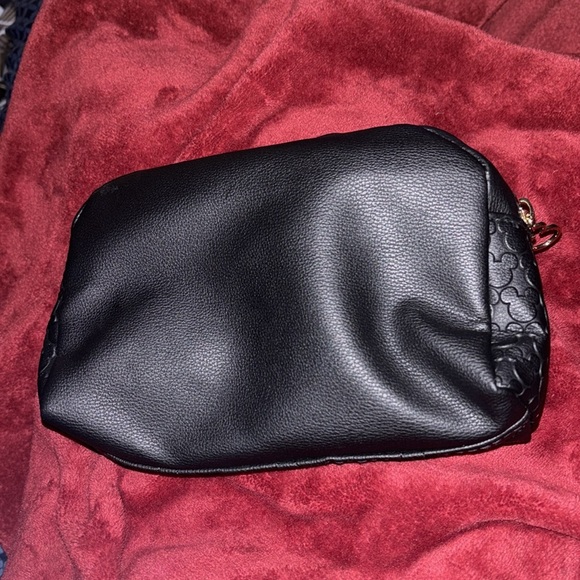 Disney Black Quilted  makeup Bag - Picture 6 of 12